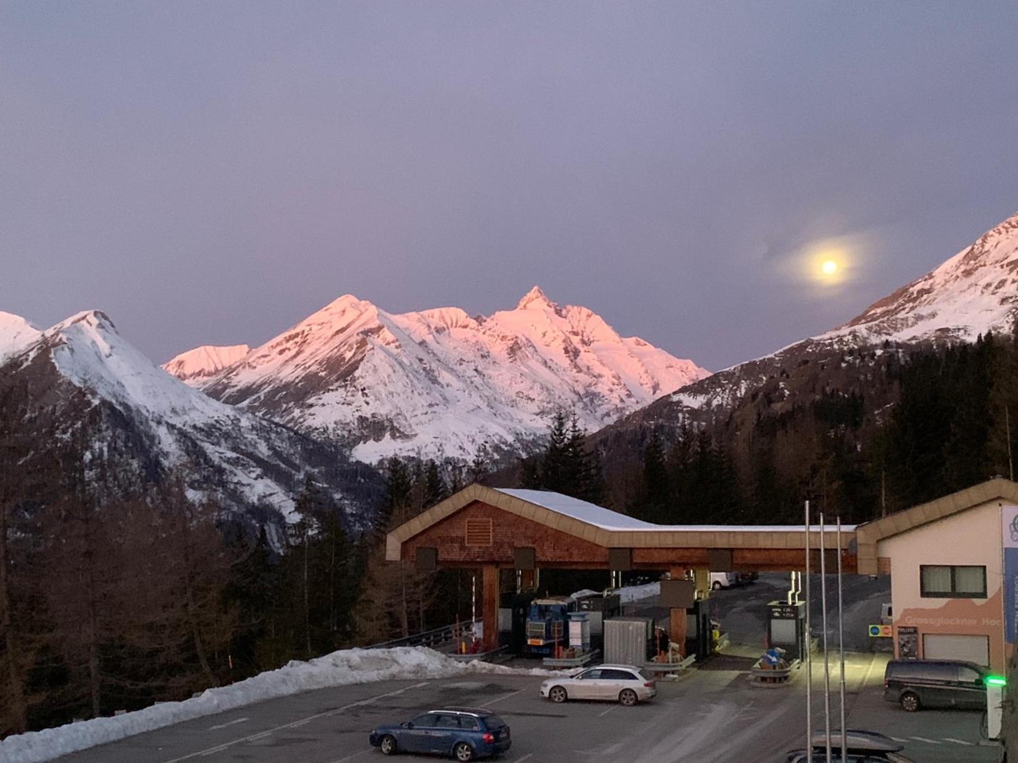 Gasthof Tauernalm Heiligenblut Bagian luar foto